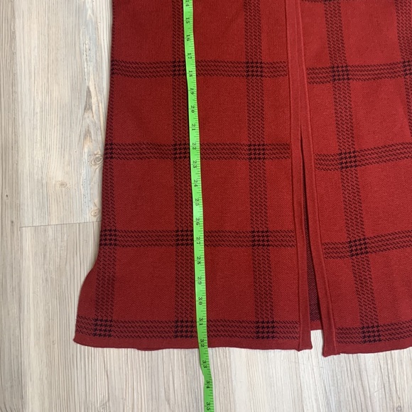 EUC Ivanka Trump Faux Fur Hoodie Black/Burgundy Open Cardigan, SP - Picture 9 of 14